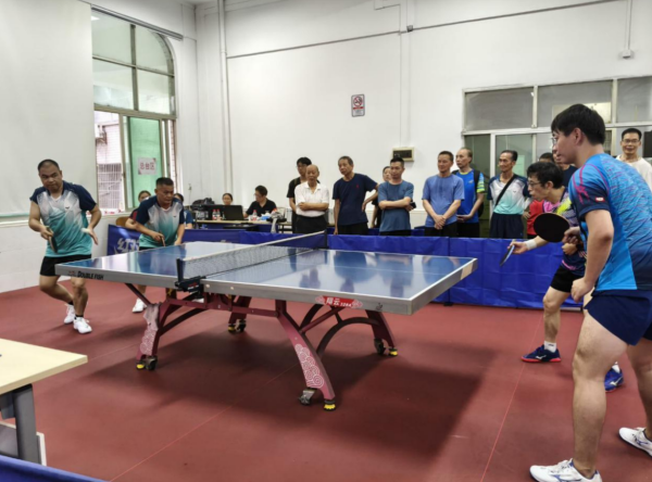 大圣配资 喜迎十五运，活力大湾区！2025年龙洞街社区举办乒乓球赛事